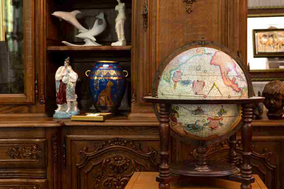 Antique Globe Bar Cabinet